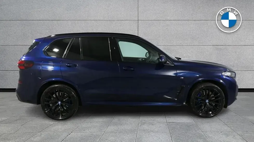 Used BMW X5 M Sport 482 HP (354 kW) 2025 Blue SUV