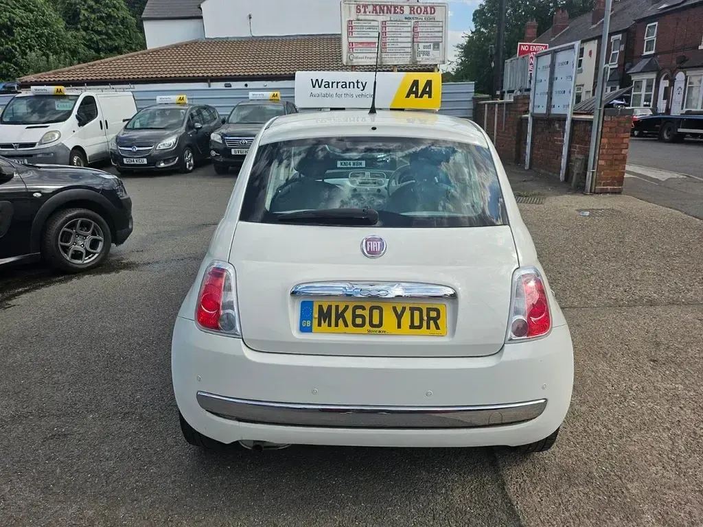 Used Fiat 500 Pop 69 HP (50 kW) 2010 White Hatchback