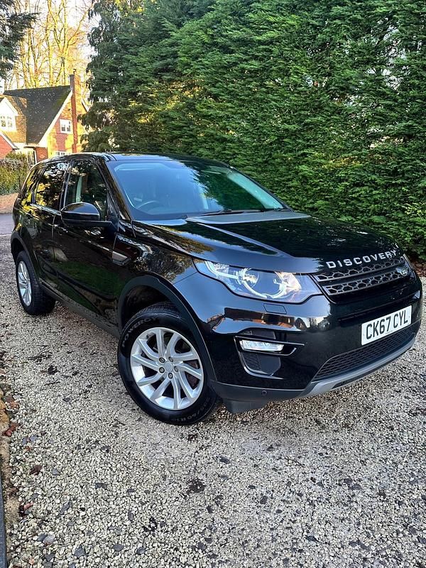 Used Land Rover Discovery Sport SE 180 HP (132 kW) 2017 Black SUV
