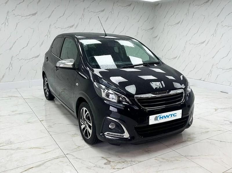 Second-hand Peugeot 108 Collection 72 CP (52 kW) 2020 Negru Hatchback