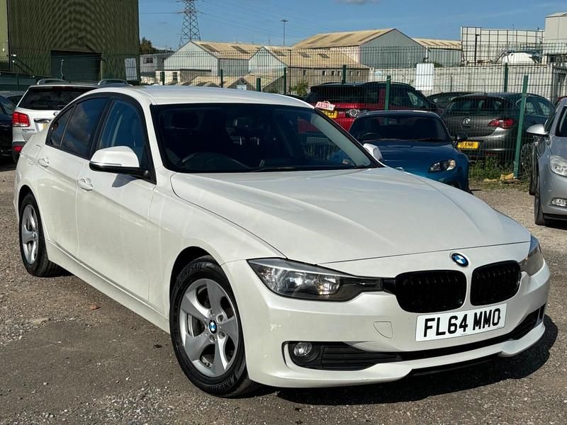 White Used 2014 BMW 320 Efficient Dynamics Sedan | £5,790 (Super price) - Image 1/3