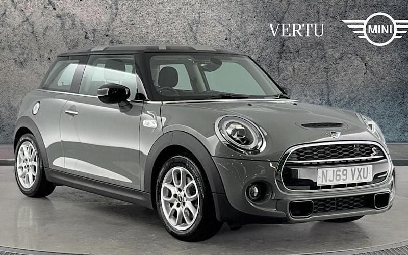 Used Mini Cooper S Classic 192 HP (141 kW) 2020 Hatchback