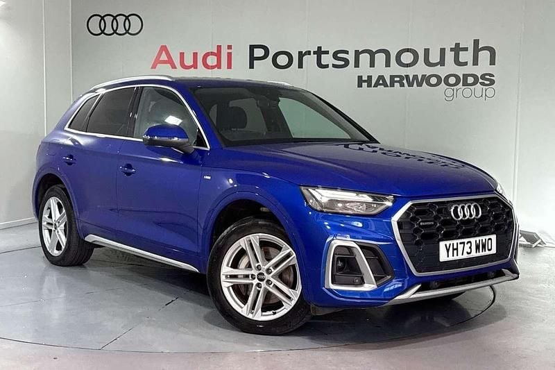 Blue Used 2023 Audi Q5 S-Line SUV | £35,290 (Fair price) - Image 1/4