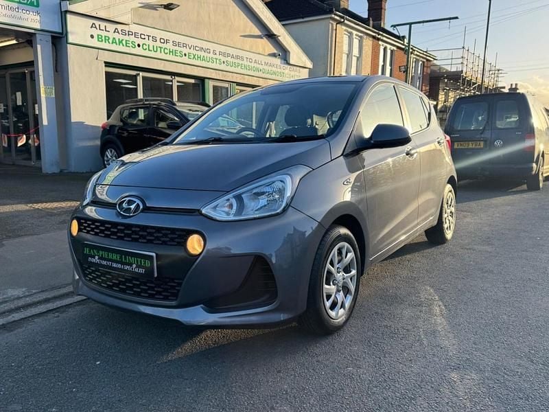 Used Hyundai i10 SE 2018 Grey Hatchback