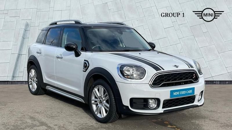 White Used 2019 Mini Cooper S Countryman Exclusive SUV | £14,995 (Good price) - Image 1/3