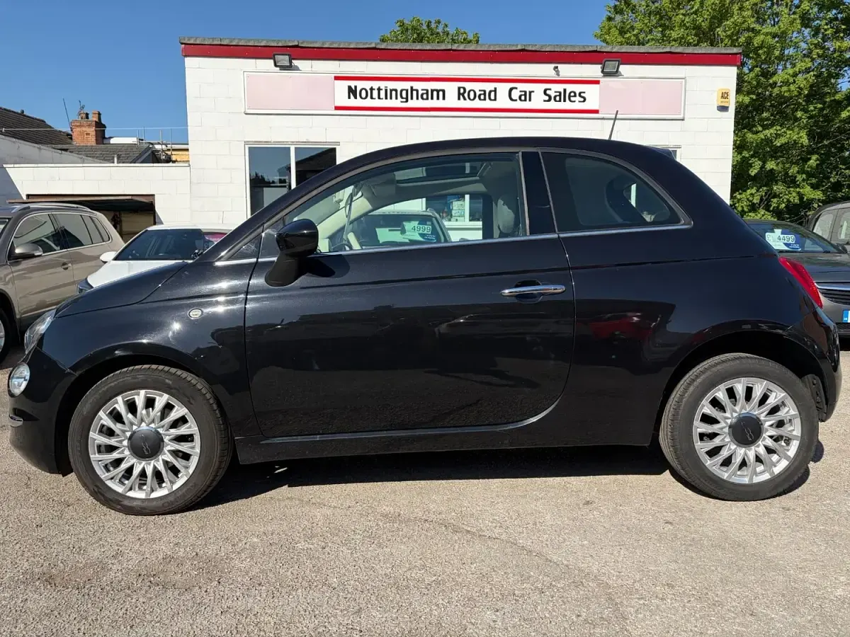 Used Fiat 500 Lounge 69 HP (50 kW) 2018 Black Hatchback