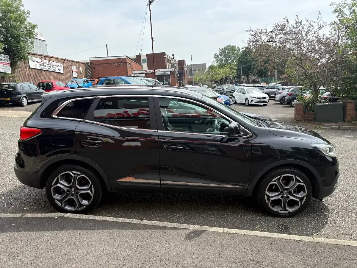 Used Renault Kadjar Dynamique 130 HP (95 kW) 2018 Black SUV