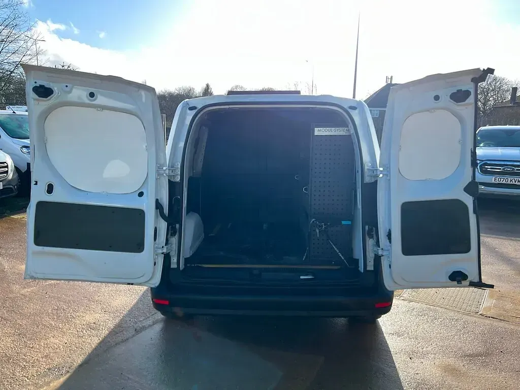 Used Mercedes Citan 110 Progressive 95 HP (69 kW) 2023 White MPV