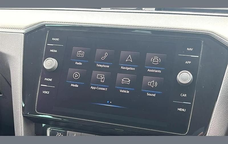 Used VW Passat R-line 147 HP (108 kW) 2020 Grey Estate