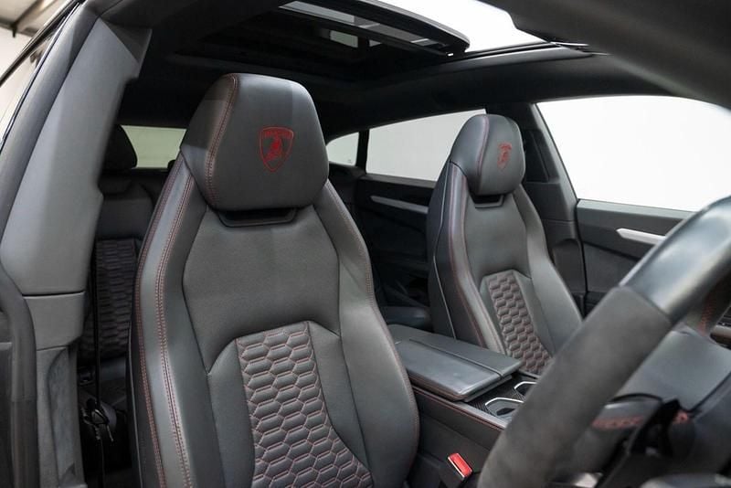 Used Lamborghini Urus 666 HP (489 kW) 2020 Grey SUV