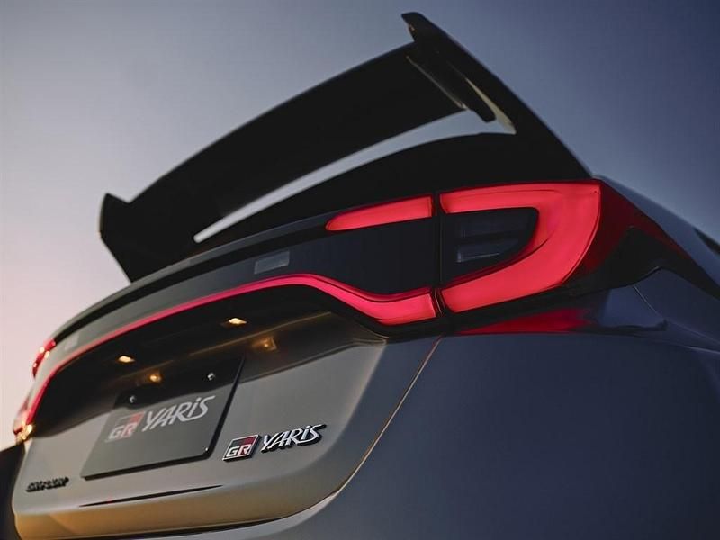 New Toyota Yaris Aero 280 HP (205 kW) 2026 Precious metal Hatchback