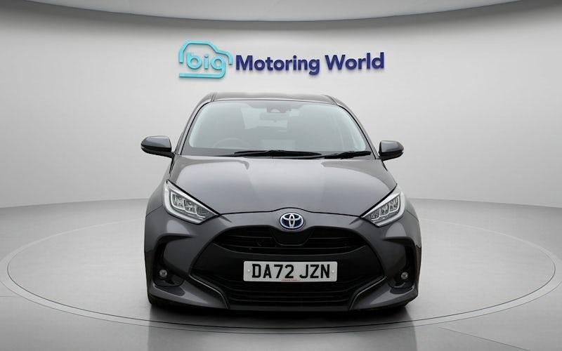 Used Toyota Yaris Hybrid Design 116 HP (85 kW) 2025 Hatchback