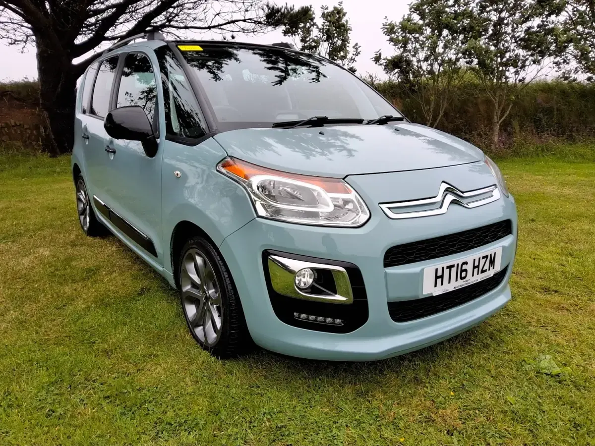Used Citroën C3 Picasso Platinum 100 HP (73 kW) 2016 Blue MPV