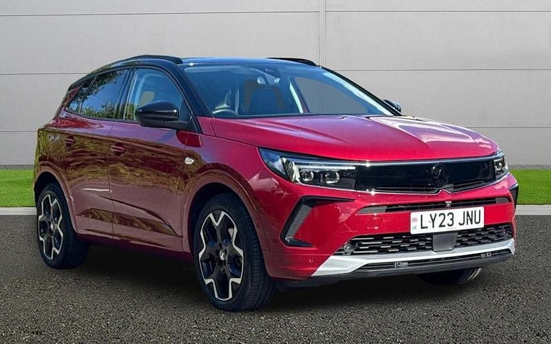 Used 2024 Vauxhall Grandland X Ultimate SUV | £18,995 (Fair price) - Image 1/4