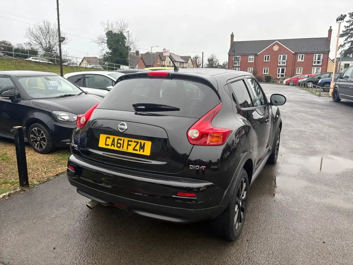 Used Nissan Juke 190 HP (139 kW) 2012 Black SUV