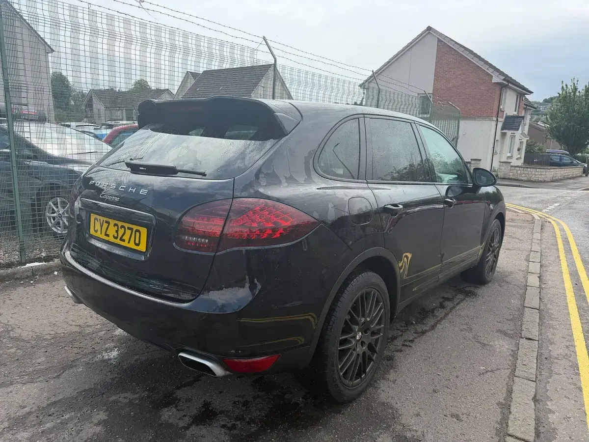 Used Porsche Cayenne Diesel 2011 Black SUV