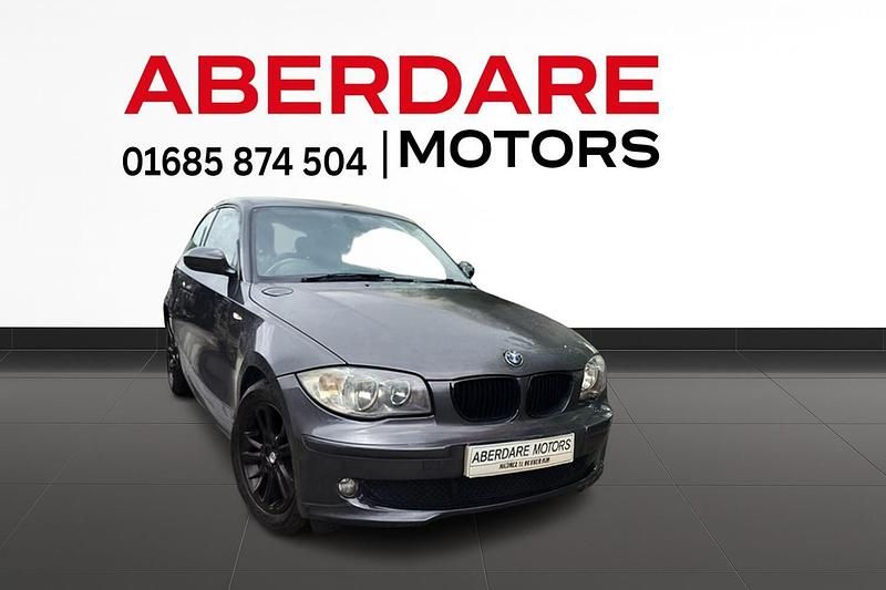 Black Used 2010 BMW 116 Sport Line Hatchback | £3,495 (Fair price) - Image 1/4