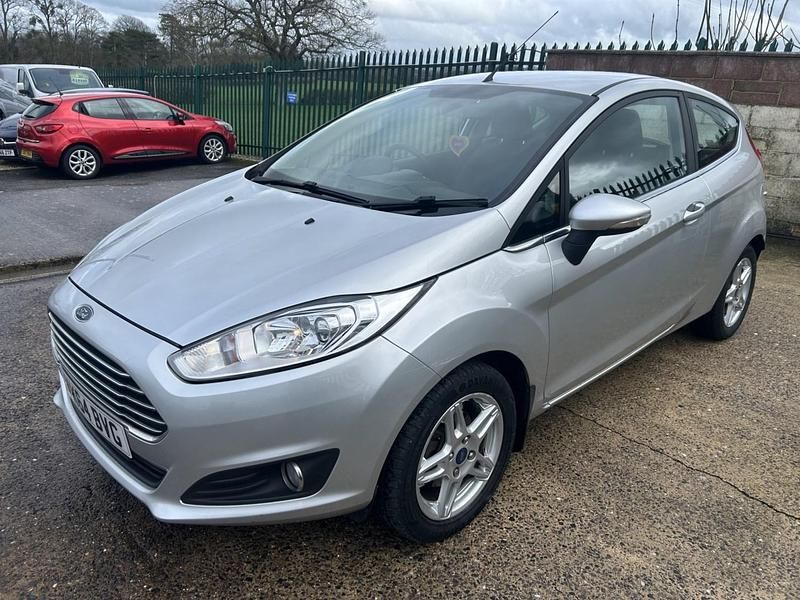 Used Ford Fiesta Zetec 2014 Silver Hatchback