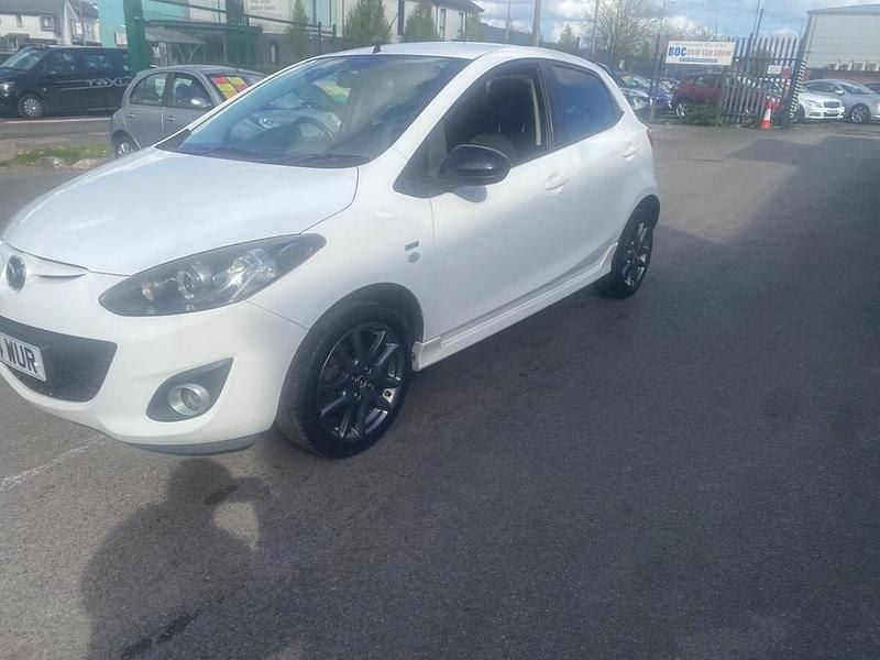 Used Mazda 2 Edition 2014 White Hatchback