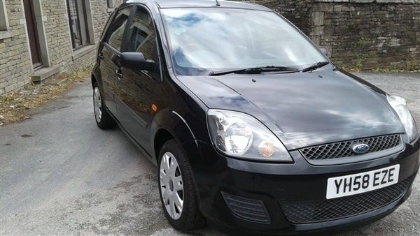 Black Used 2008 Ford Fiesta Style Hatchback | £2,500 (Fair price) - Image 1/1