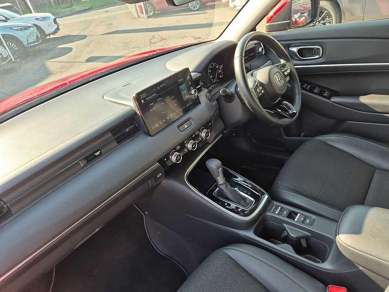 Second-hand Honda HR-V Advance 131 CP (96 kW) 2022 Roșu SUV