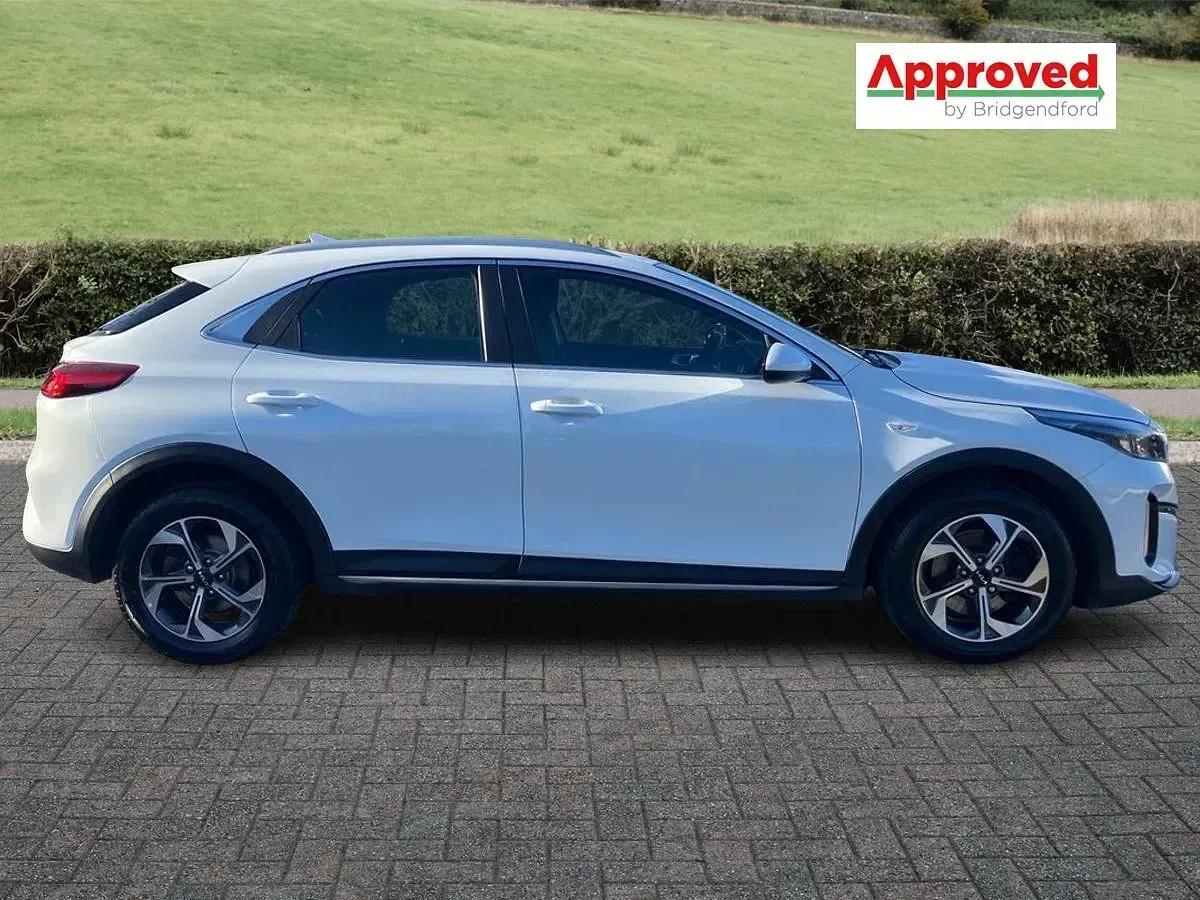 Usado Kia XCeed 2023 Blanco SUV