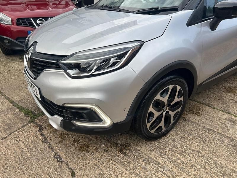 Used Renault Captur GT-Line 2020 Silver/black SUV