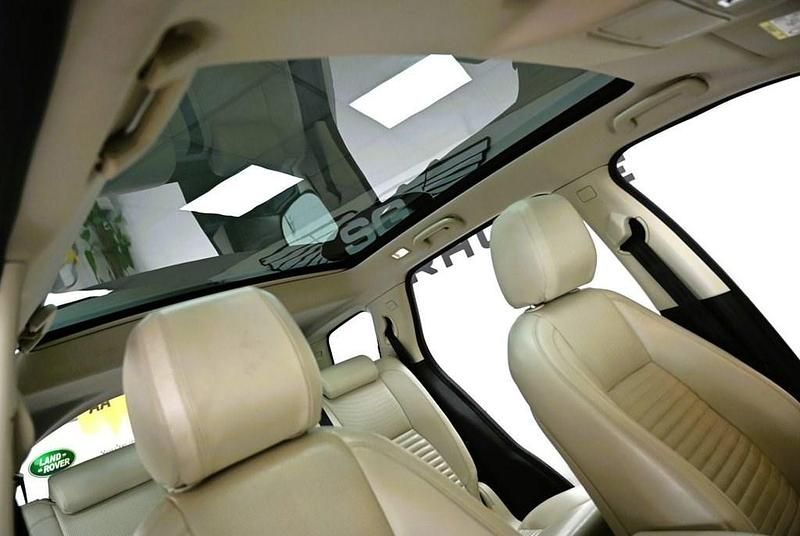 Used Land Rover Discovery Sport HSE Luxury 180 HP (132 kW) 2017 Gold SUV