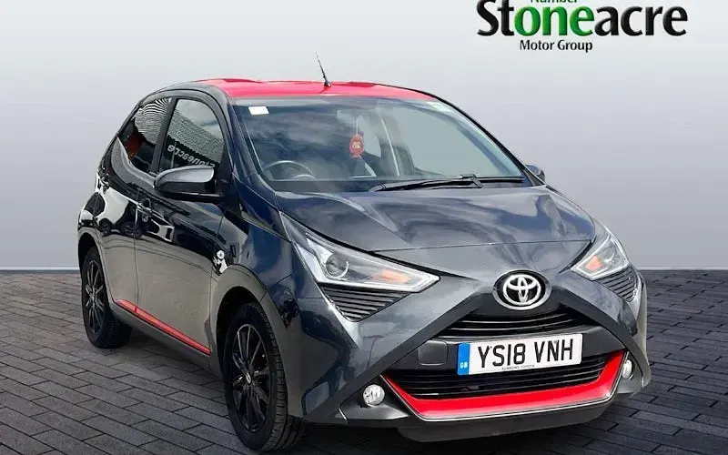 Used Toyota Aygo x-press 71 HP (52 kW) 2018 Hatchback