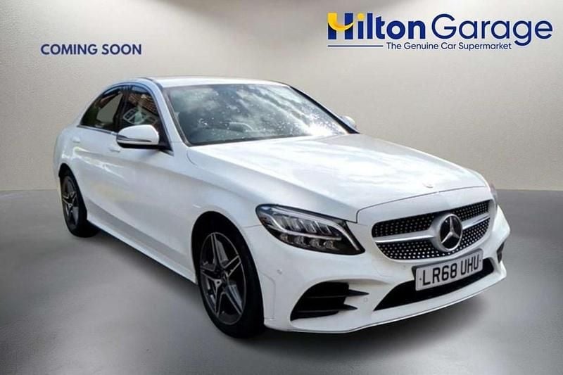Used Mercedes C300 AMG line 2018 White Sedan