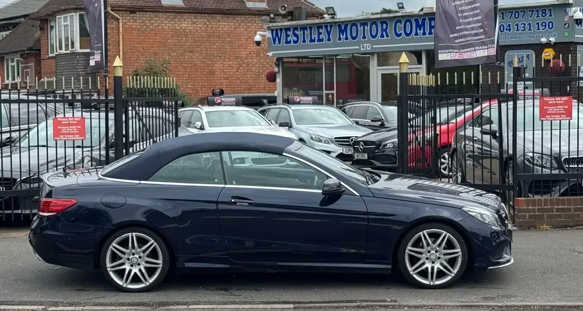 Used Mercedes E220 AMG line 2016 Blue Cabriolet
