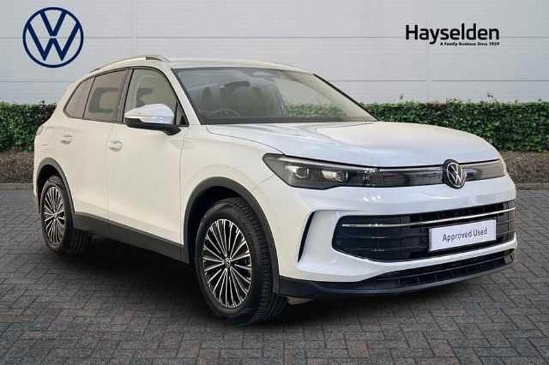 Used 2024 VW Tiguan Match SUV | £29,485 (Fair price) - Image 1/4