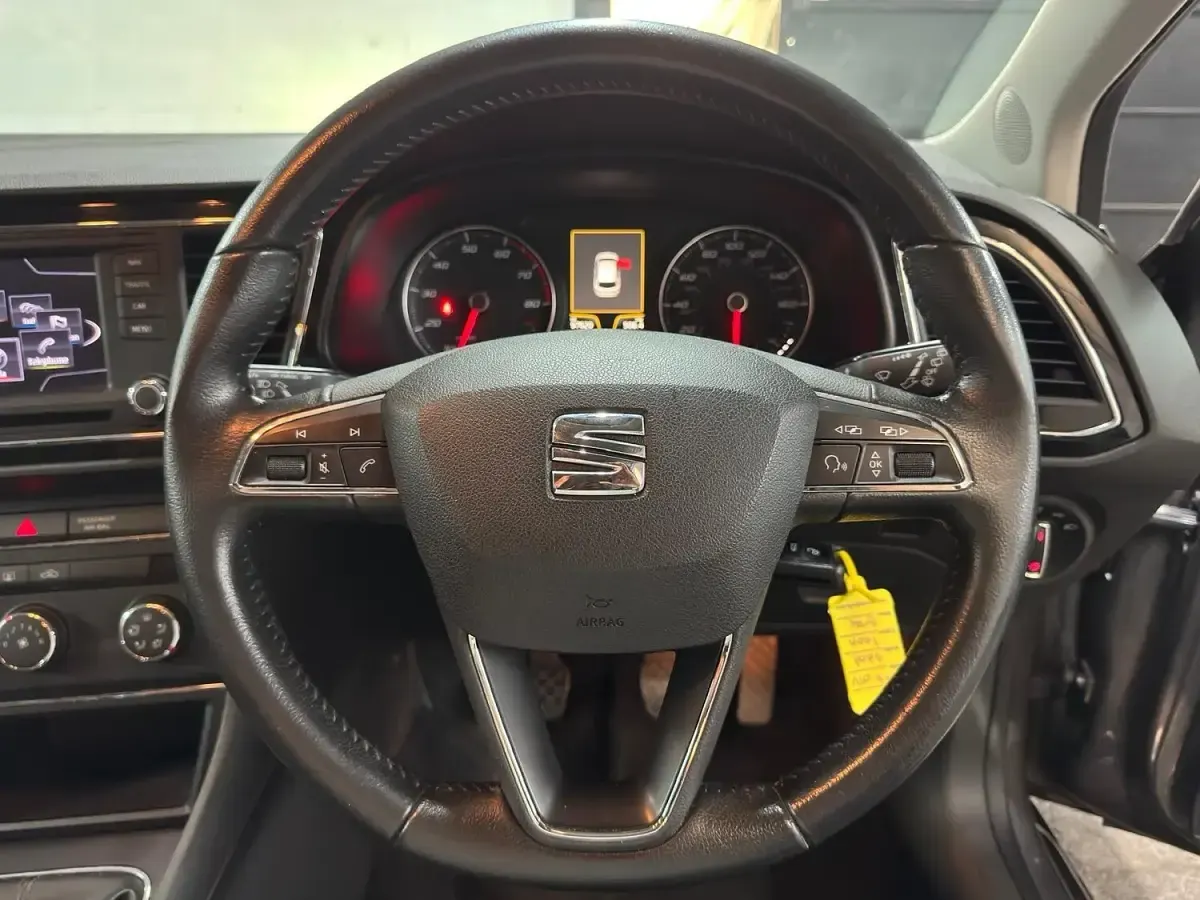 Used Seat Leon SE 110 HP (80 kW) 2014 Grey Hatchback