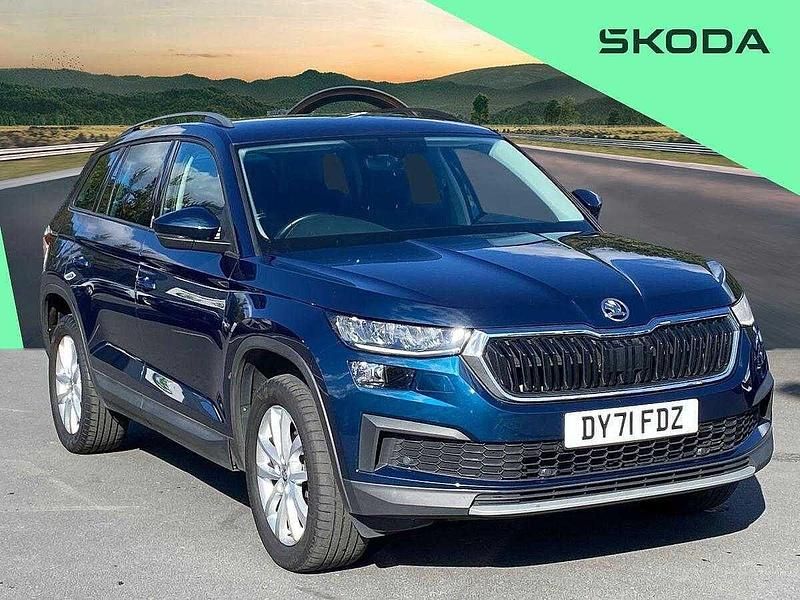 Petrol blue metallic Used 2021 Skoda Kodiaq SE SUV | £19,566 (Fair price) - Image 1/4