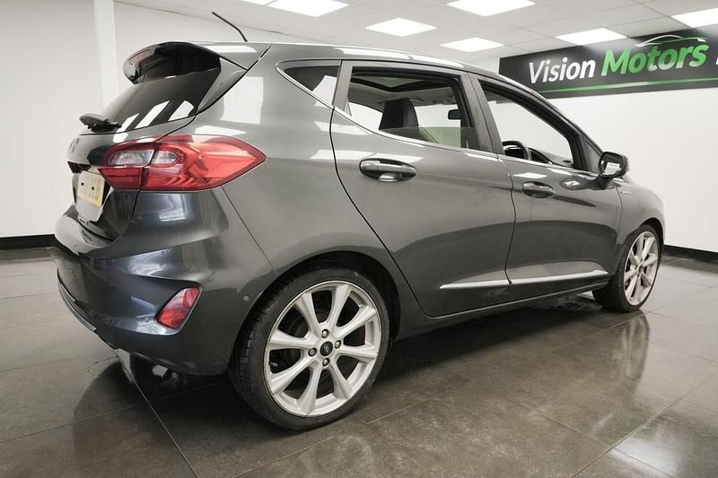 Used Ford Fiesta Vignale 100 HP (73 kW) 2018 Grey Hatchback