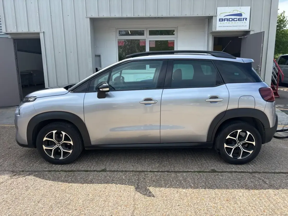 Usado Citroën C3 Aircross PureTech 2024 Cinzento SUV