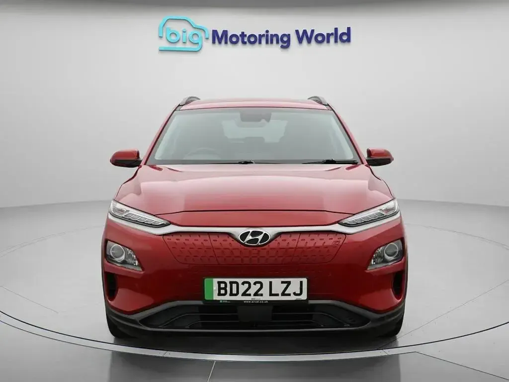 Used Hyundai Kona Premium 150 kW (204 HP) 2022 Red SUV