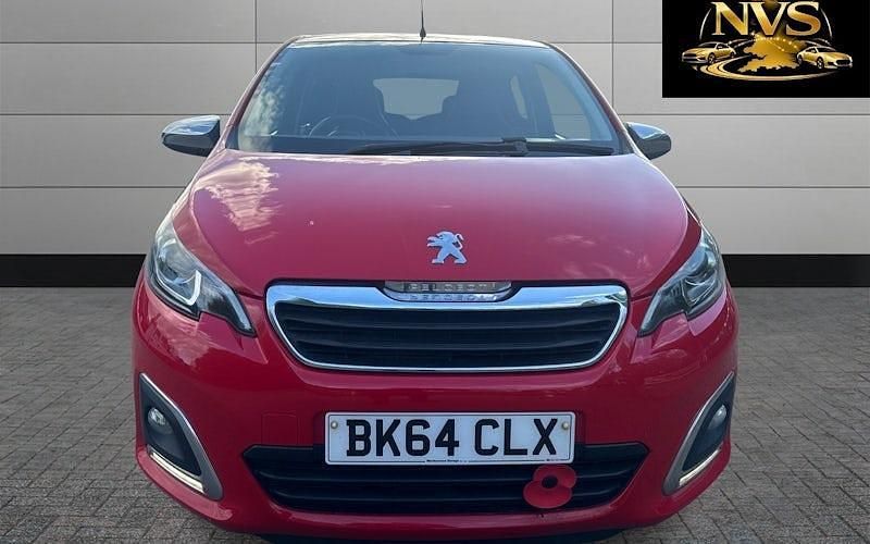 Used Peugeot 108 82 HP (60 kW) 2014 Red Hatchback
