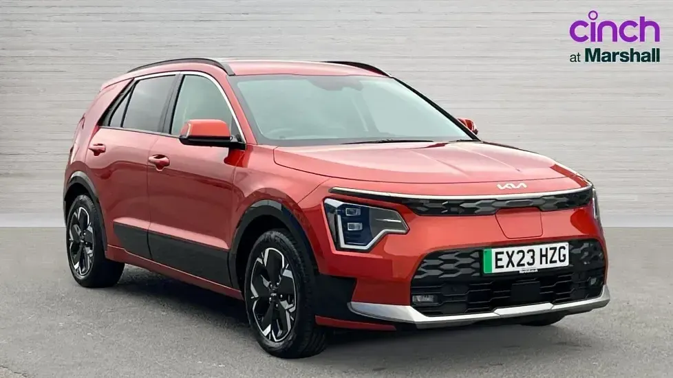 Begagnad Kia e-Niro 150 kW (204 HK) 2023 Orange SUV
