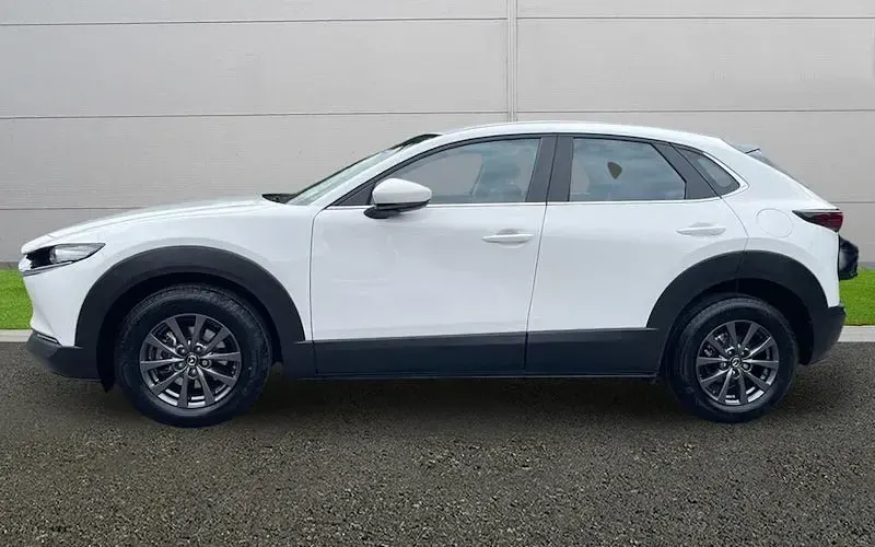 Używany Mazda CX-30 122 KM (89 kW) 2023 Biały SUV