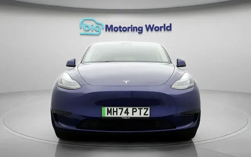 Used Tesla Model Y Long Range RWD 286 kW (389 HP) 2024 Blue SUV