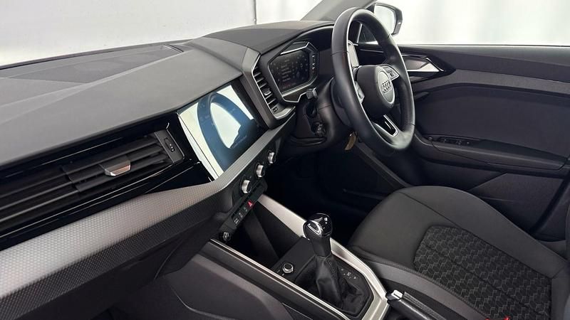 Used Audi A1 Sportback Sport 2022 Manhattan grey Hatchback