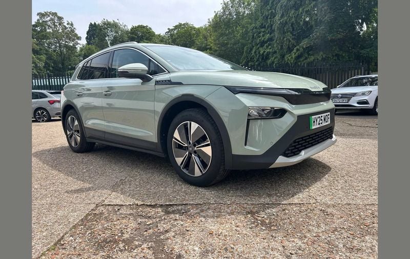 Green Used 2025 Skoda Elroq SUV | £26,200 (Good price) - Image 1/3