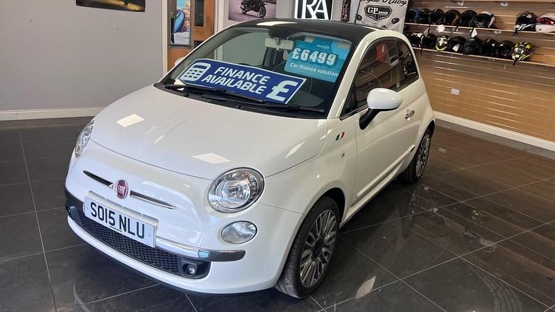 Used Fiat 500 Lounge 69 HP (50 kW) 2015 White Hatchback
