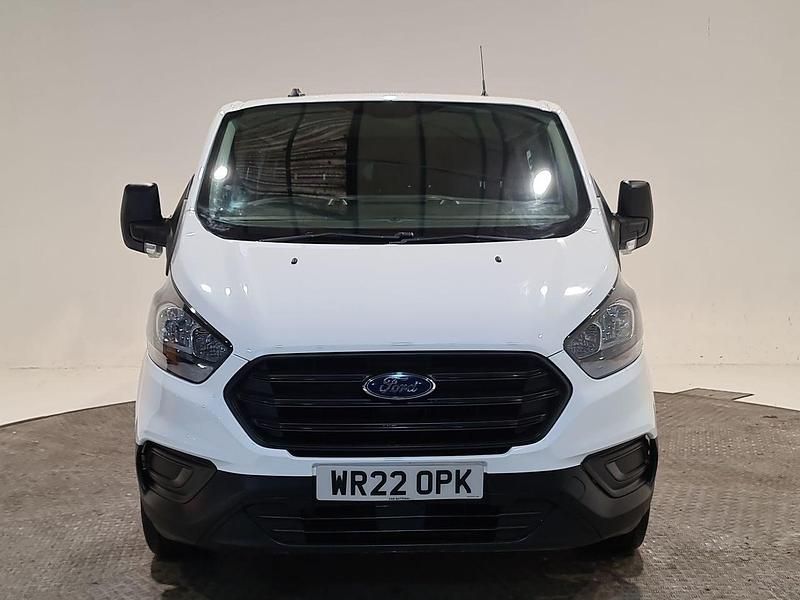 Used Ford Transit Custom 105 HP (77 kW) 2022 White Estate