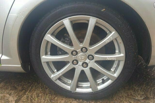 Used Toyota Avensis 127 HP (93 kW) 2003 Hatchback