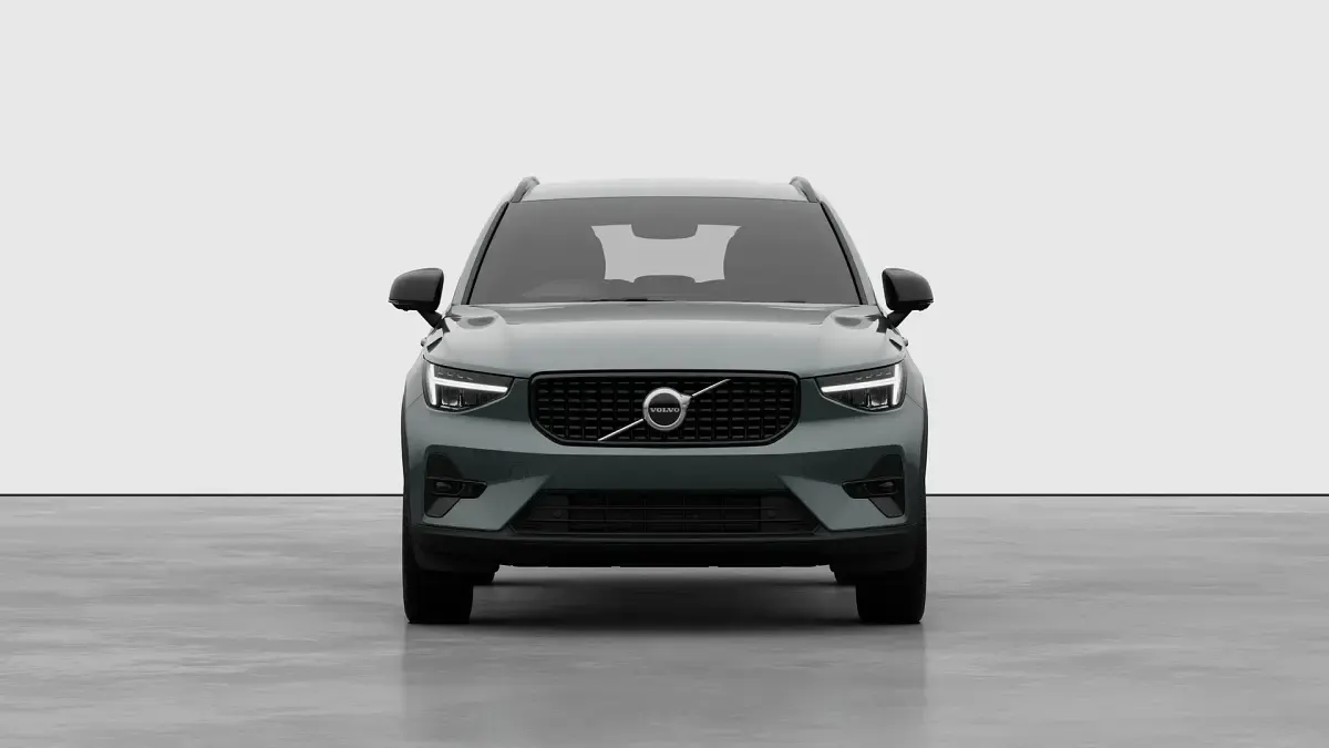 New Volvo XC40 Plus 2026 Forest lake SUV