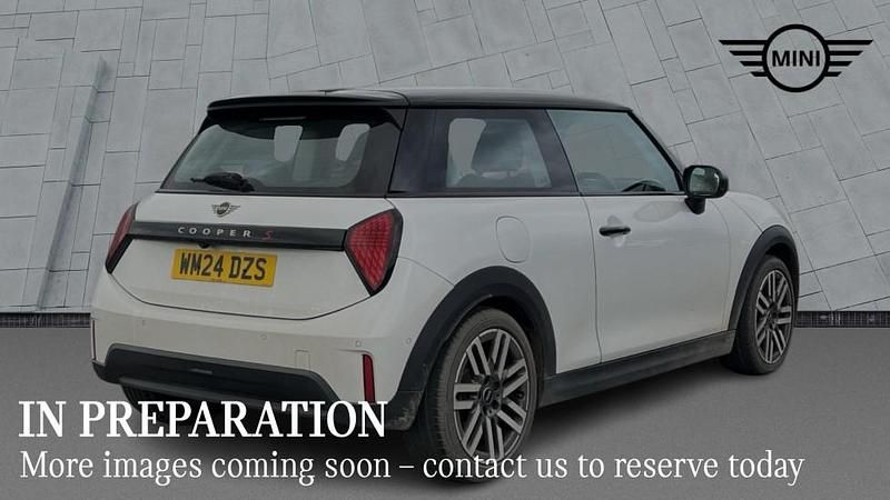 Used Mini Cooper S Hatch 201 HP (147 kW) 2024 White Hatchback