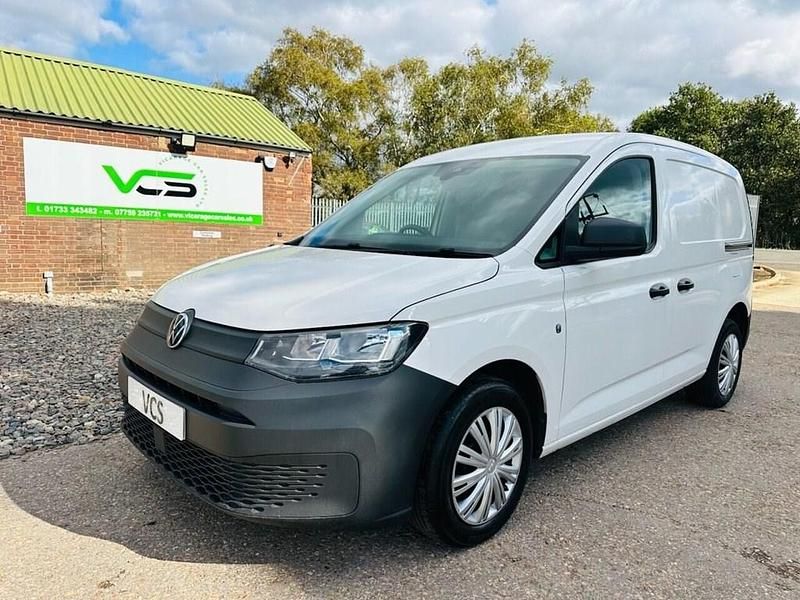 White Used 2021 VW Caddy S MPV | £9,990 (Super price) - Image 1/4