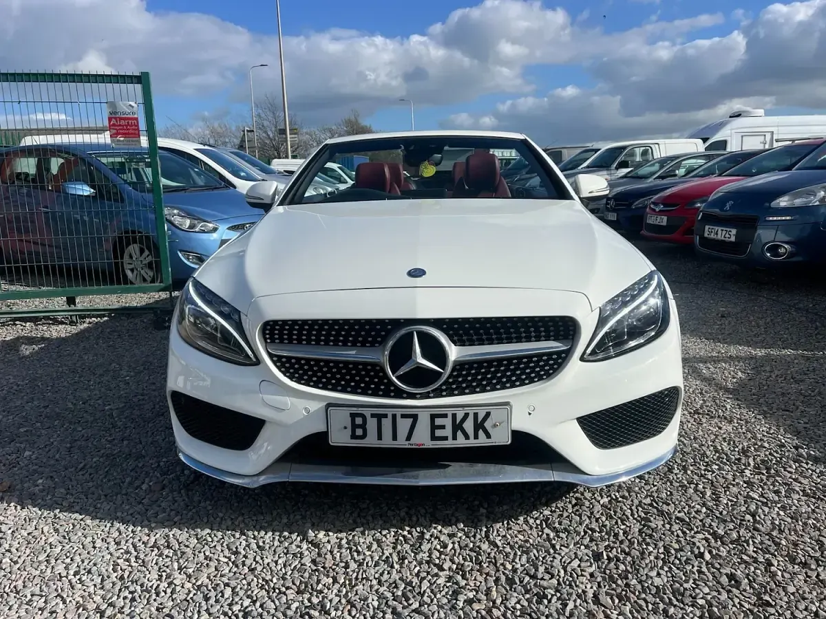 Used Mercedes C220 AMG Line Premium Plus 170 HP (125 kW) 2017 White Cabriolet